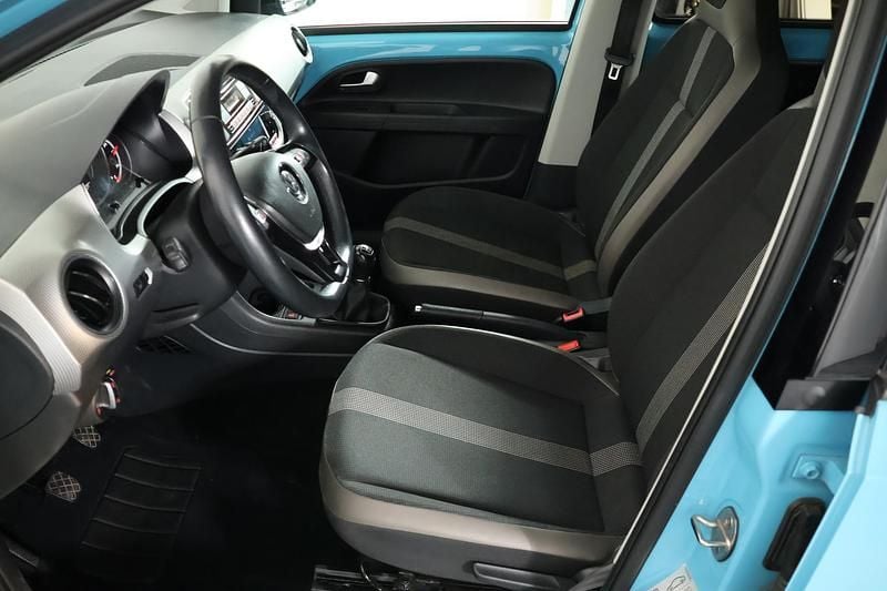 Occasion VW up! Highline 75 PK (55 kW) 2018 Blauw Hatchback