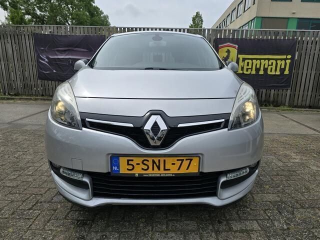 Occasion Renault Scénic III Expression 116 PK (85 kW) 2013 Grijs MPV