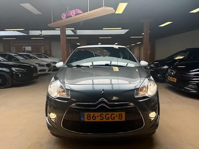 Occasion Citroën DS3 Chic 95 PK (69 kW) 2011 Grijs Hatchback