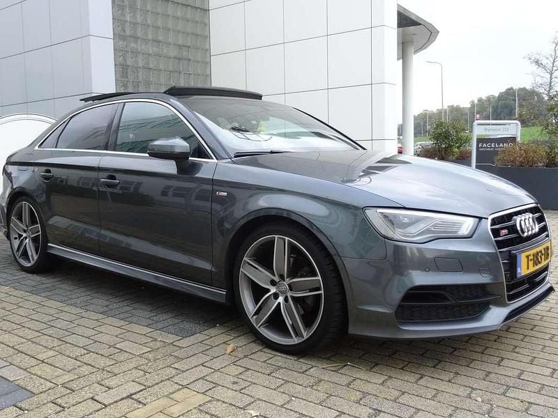Grijs Gebruikt 2013 Audi A3 Sedan | € 13.500 (Eerlijke prijs) - Afbeelding 1/4