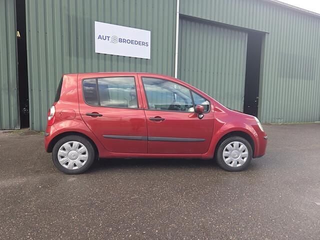 Occasion Renault Modus 98 PK (72 kW) 2007 Rood MPV