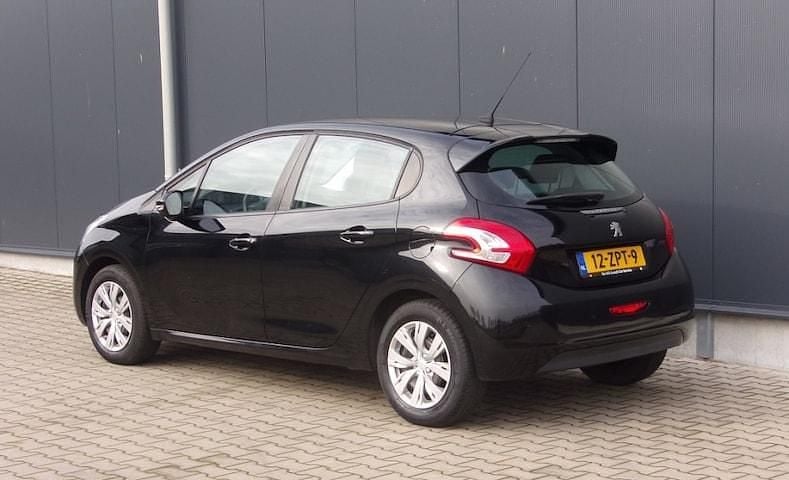 Occasion Peugeot 208 Envy 82 PK (60 kW) 2012 Zwart Hatchback