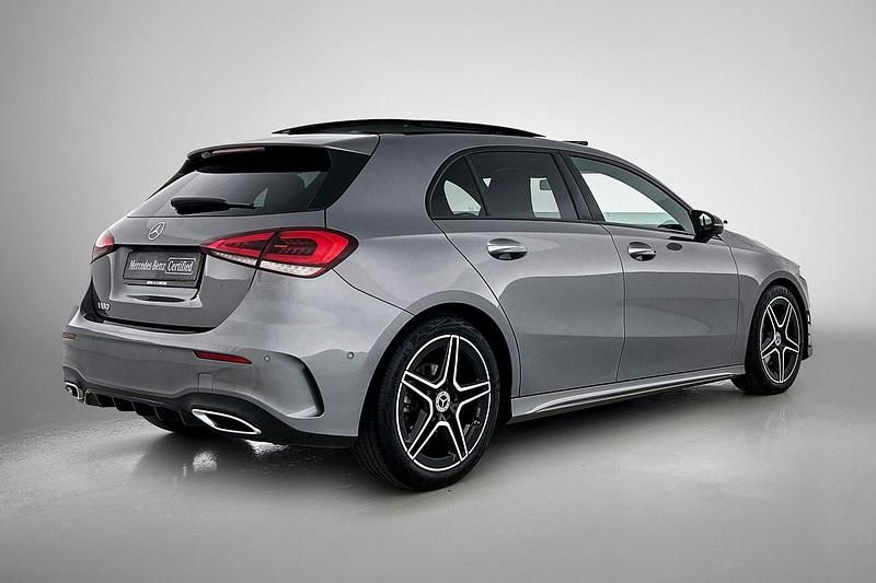 Occasion Mercedes A180 Business 136 PK (100 kW) 2022 Grijs Hatchback