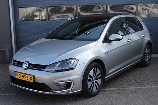 Grijs Gebruikt 2015 VW Golf VII GTE Hatchback | € 9.499 (Eerlijke prijs) - Afbeelding 1/4