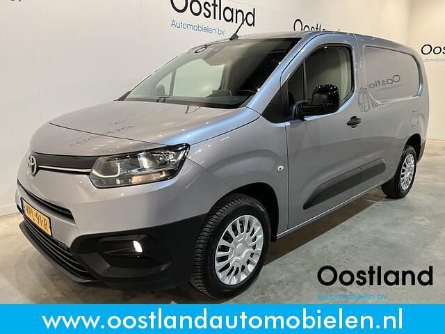Grijs Gebruikt 2022 Toyota Proace City City Van | € 16.950 - Afbeelding 1/4