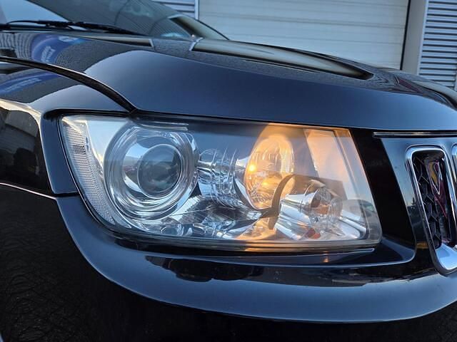 Occasion Jeep Compass 156 PK (114 kW) 2011 Zwart (metallic) SUV