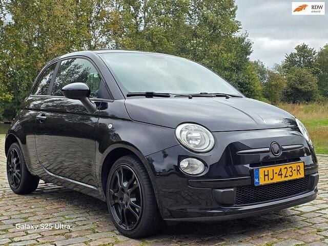 Zwart Gebruikt 2015 Fiat 500 Pop Hatchback | € 6.499 (Eerlijke prijs) - Afbeelding 1/4