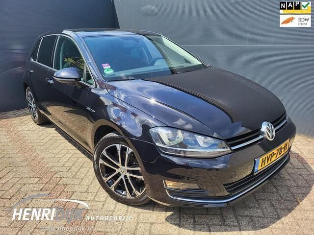 Zwart Gebruikt 2015 VW Golf VII Comfortline Stationwagen | € 13.750 (Iets duurder) - Afbeelding 1/4