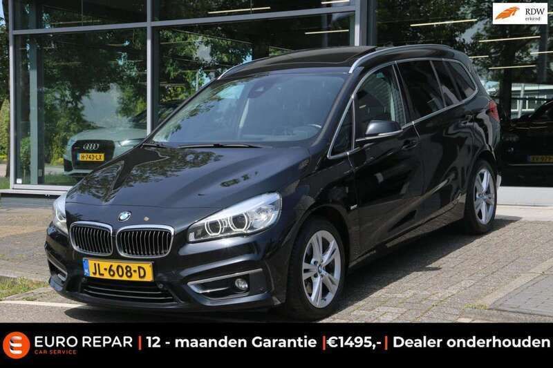 Zwart, metallic lak Gebruikt 2016 BMW 218 Gran Tourer Executive MPV | € 17.295 (Eerlijke prijs) - Afbeelding 1/4