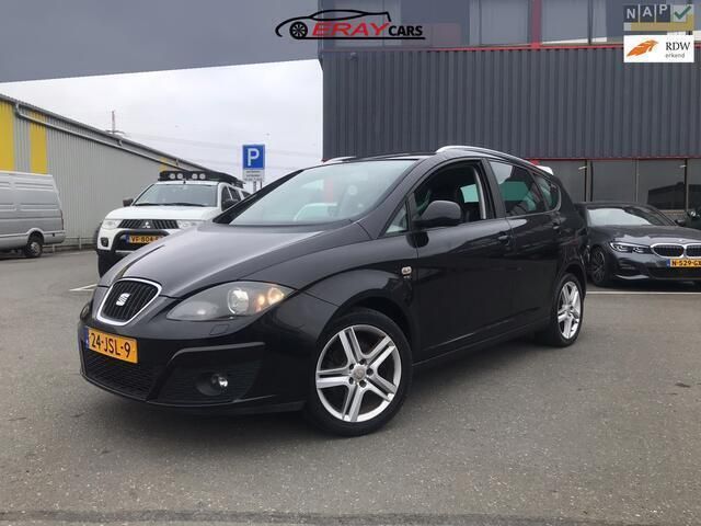 Zwart, metallic lak Gebruikt 2009 Seat Altea XL MPV | € 3.999 (Eerlijke prijs) - Afbeelding 1/4