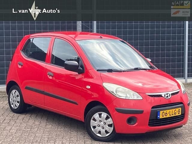 Rood Gebruikt 2010 Hyundai i10 Active Hatchback | € 2.350 (Eerlijke prijs) - Afbeelding 1/4