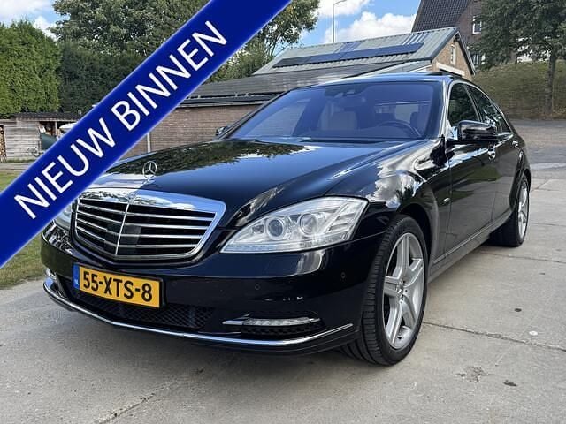 Zwart Gebruikt 2011 Mercedes S350 Prestige Sedan | € 19.700 (Goede deal) - Afbeelding 1/4