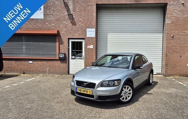 Grijs Gebruikt 2008 Volvo C30 Hatchback | € 5.999 (Eerlijke prijs) - Afbeelding 1/4