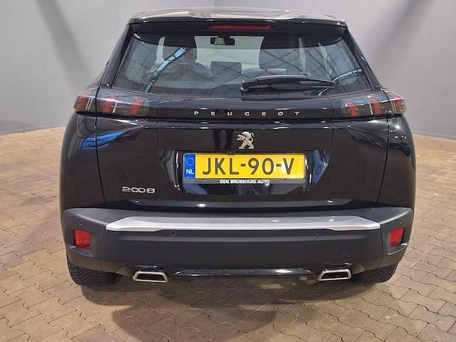 Occasion Peugeot 2008 Active 131 PK (96 kW) 2023 Grijs SUV