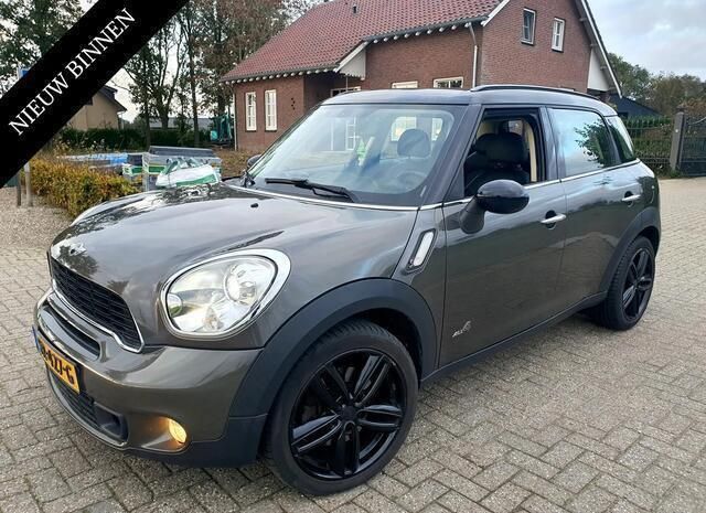 Grijs Gebruikt 2011 Mini Cooper S Countryman SUV | € 8.895 (Eerlijke prijs) - Afbeelding 1/4