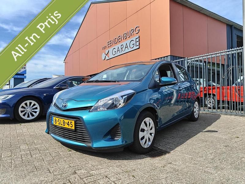 Groen Gebruikt 2013 Toyota Yaris Hybrid Hatchback | € 9.500 (Eerlijke prijs) - Afbeelding 1/4