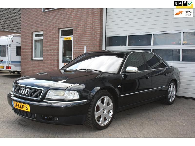 Zwart Gebruikt 2000 Audi A8 Exclusive Sedan | € 10.975 - Afbeelding 1/4