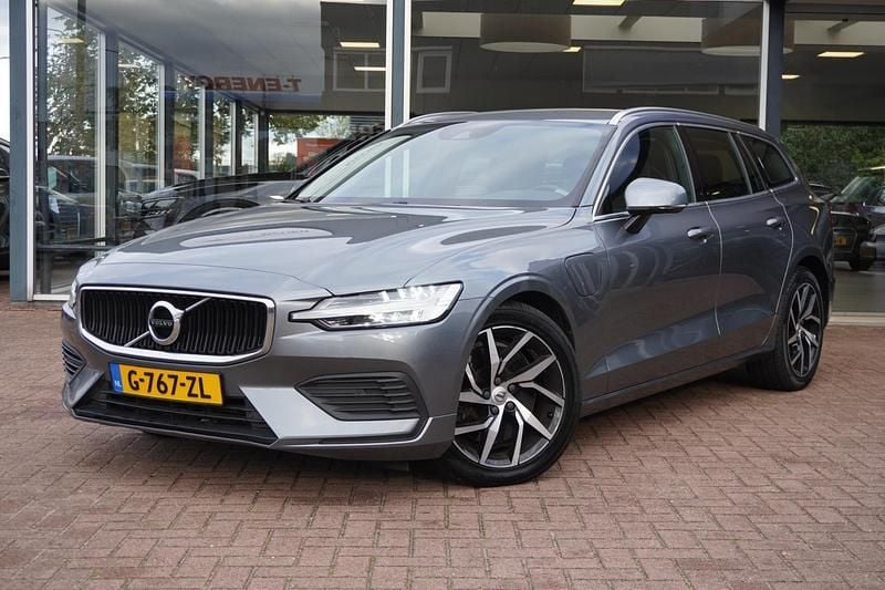 Grijs Gebruikt 2020 Volvo V60 Momentum Stationwagen | € 21.950 (Super prijs) - Afbeelding 1/4