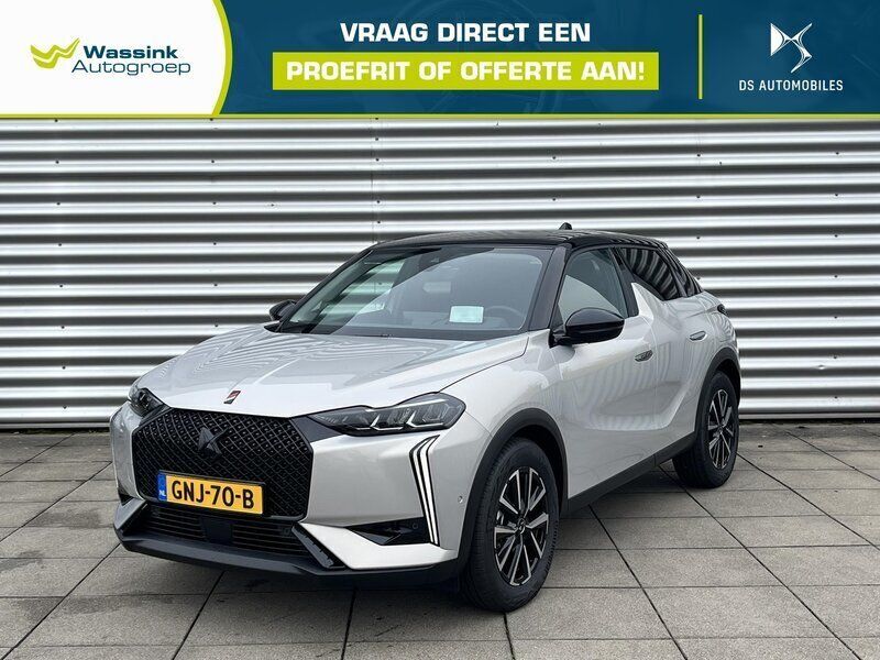 Grijs metallic Gebruikt 2024 DS Automobiles DS3 Performance SUV | € 31.940 - Afbeelding 1/4