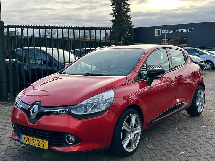 Occasion Renault Clio IV Expression 90 PK (66 kW) 2015