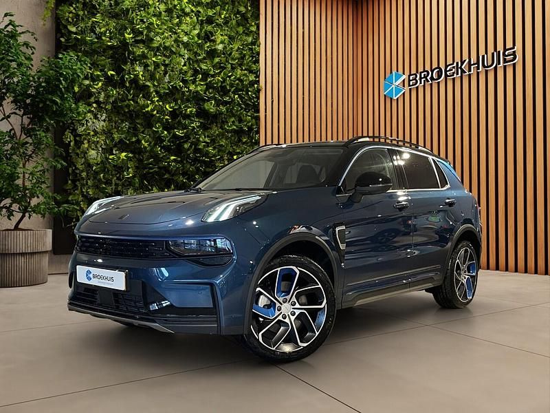 Blauw Occasion 2023 Lynk & Co 01 SUV | € 29.900 (Iets duurder) - Afbeelding 1/4