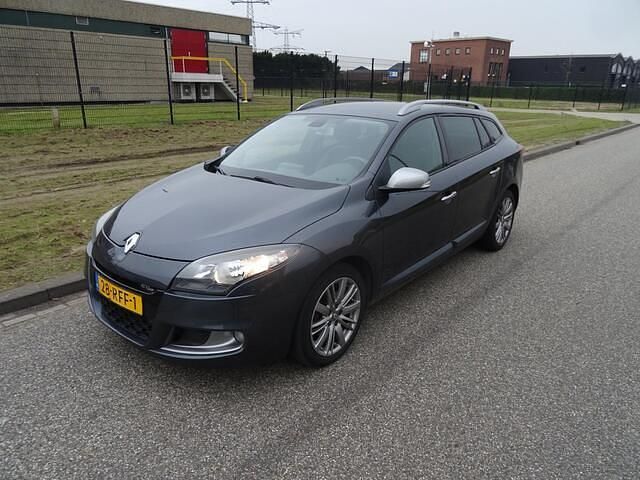 Grijs (metallic) Occasion 2011 Renault Mégane GT Line GT-Line Stationwagen | € 1.695 (Super prijs) - Afbeelding 1/4