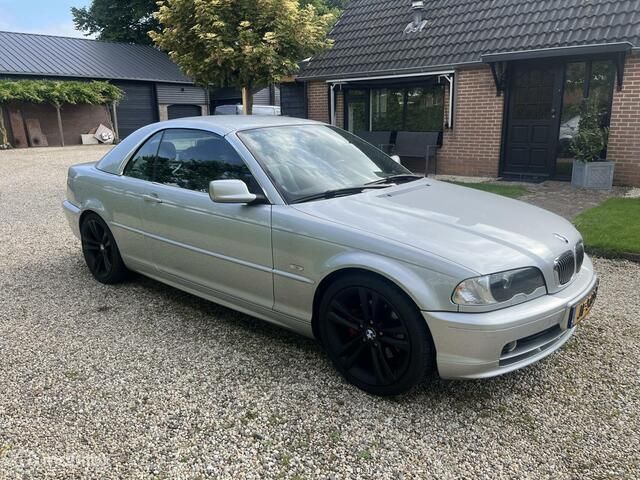 Grijs Gebruikt 2000 BMW 320 Cabriolet | € 6.950 - Afbeelding 1/4