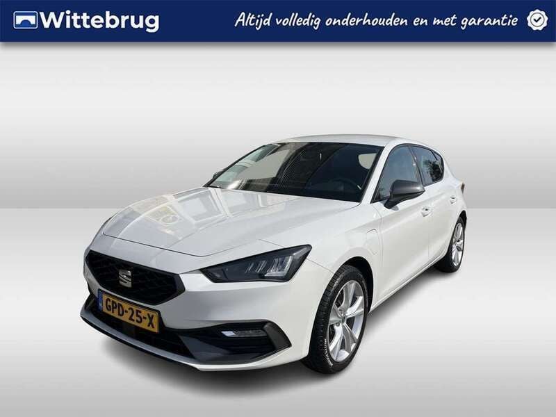 Wit Gebruikt 2021 Seat Leon FR Hatchback | € 20.950 (Super prijs) - Afbeelding 1/2