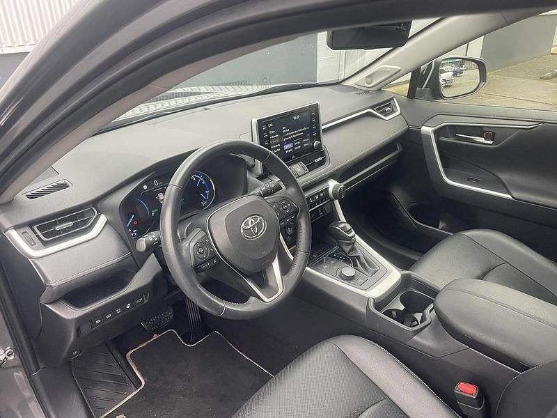 Occasion Toyota RAV4 Hybrid Executive 2026 Grijs SUV