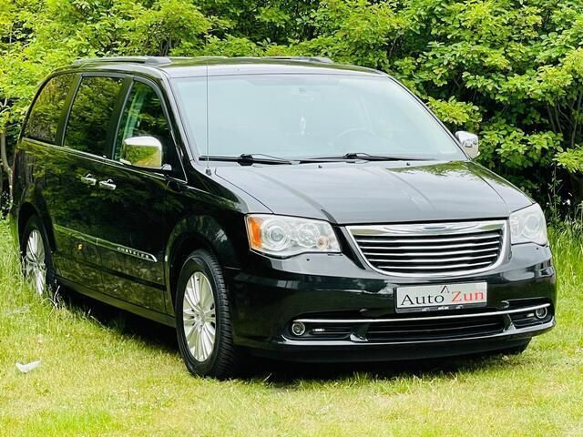 Zwart Gebruikt 2012 Chrysler Grand Voyager Limited MPV | € 20.435 - Afbeelding 1/4