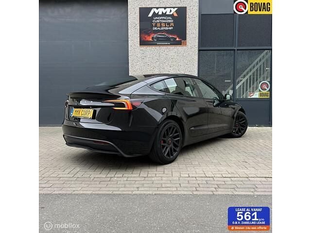 Zwart Gebruikt 2024 Tesla Model 3 Standard Range Plus Sedan | € 34.999 - Afbeelding 1/4