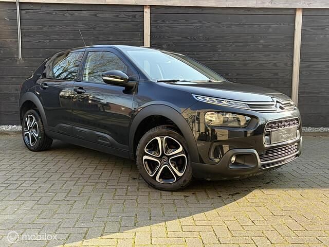 Occasion Citroën C4 Business Class 110 PK (80 kW) 2020 Zwart SUV