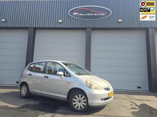 Grijs Gebruikt 2003 Honda Jazz S Hatchback | € 1.450 (Eerlijke prijs) - Afbeelding 1/4