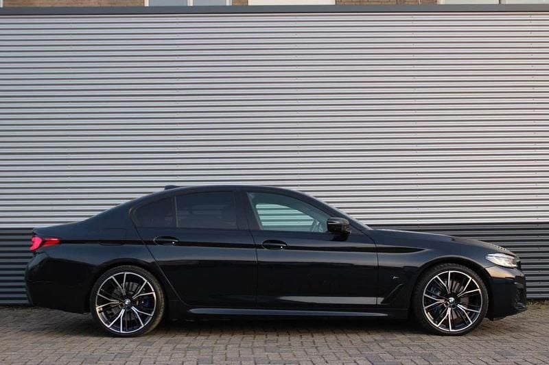 Occasion BMW 545e M Sport 286 PK (210 kW) 2021 Zwart Sedan