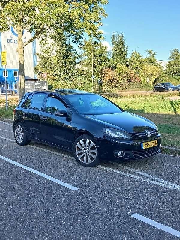 Gebruikt 2011 VW Golf VI Style Sedan | € 4.200 (Super prijs) - Afbeelding 1/4