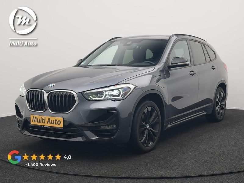 Grijs Gebruikt 2020 BMW X1 Sport Line SUV | € 24.440 (Eerlijke prijs) - Afbeelding 1/3