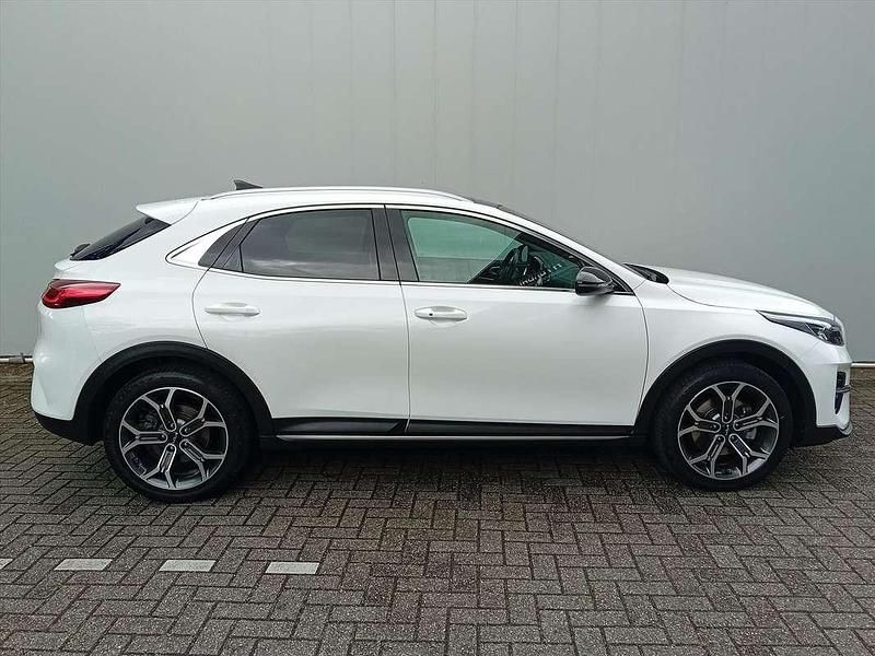 Occasion Kia XCeed 120 PK (88 kW) 2022 Wit metallic SUV