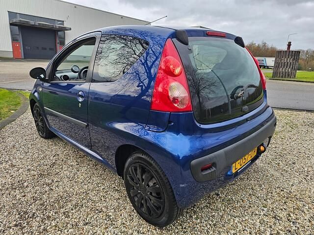 Occasion Peugeot 107 68 PK (50 kW) 2005 Blauw Hatchback
