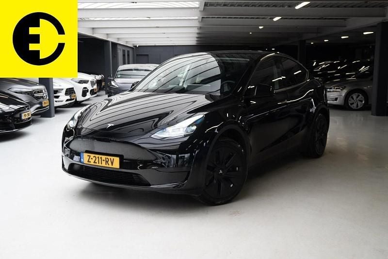 Occasion Tesla Model Y RWD 250 kW (340 PK) 2024 Zwart SUV