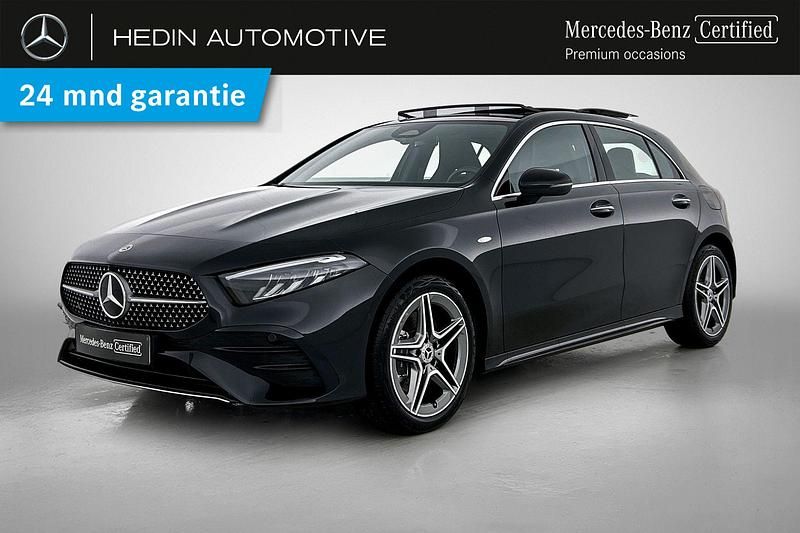 Zwart Gebruikt 2025 Mercedes A250 Advanced Plus Hatchback | € 41.900 (Iets duurder) - Afbeelding 1/4