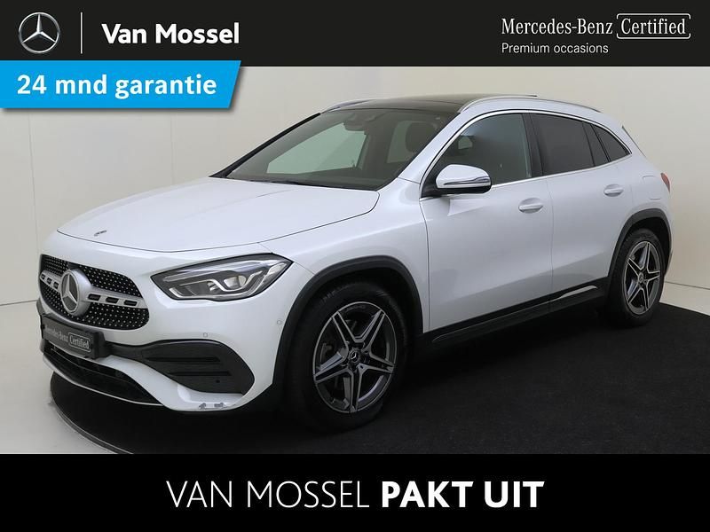 Wit Gebruikt 2021 Mercedes GLA250 AMG line SUV | € 34.945 (Goede deal) - Afbeelding 1/4