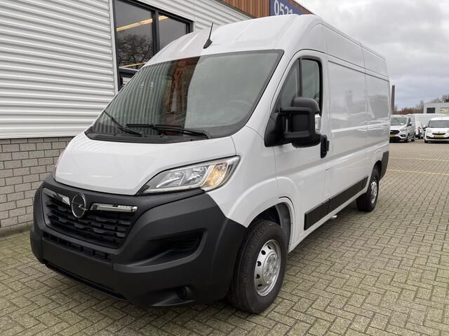 Wit Gebruikt 2023 Opel Movano Van | € 25.950 (Eerlijke prijs) - Afbeelding 1/4