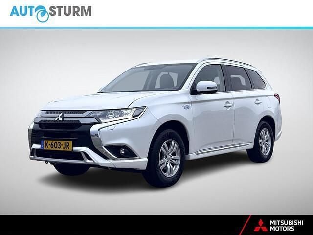 Wit Occasion 2021 Mitsubishi Outlander SUV | € 24.940 (Eerlijke prijs) - Afbeelding 1/4