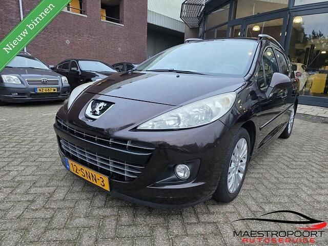 Rood Gebruikt 2011 Peugeot 207 Active Stationwagen | € 2.800 (Eerlijke prijs) - Afbeelding 1/4
