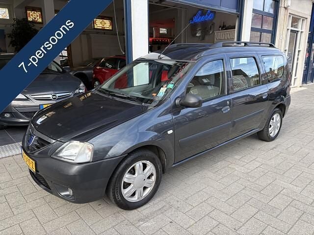 Grijs Gebruikt 2008 Dacia Logan MCV Lauréate MPV | € 1.899 (Eerlijke prijs) - Afbeelding 1/4
