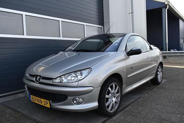 Grijs Gebruikt 2004 Peugeot 206 CC Cabriolet | € 599 (Super prijs) - Afbeelding 1/4