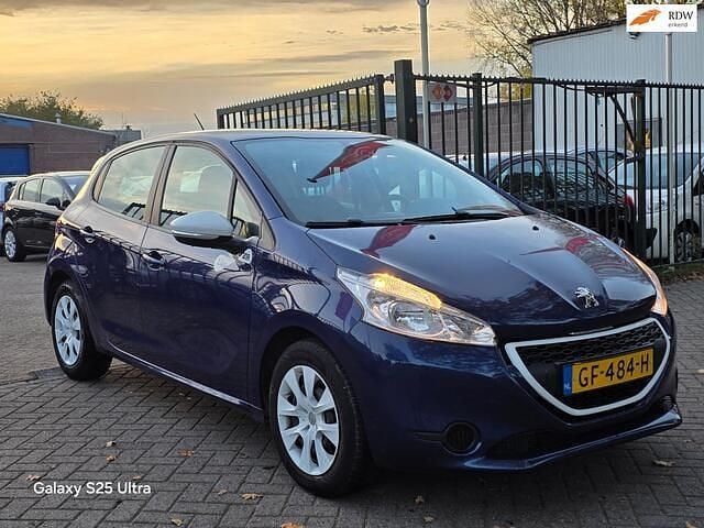 Blauw Gebruikt 2015 Peugeot 208 Hatchback | € 5.999 (Goede deal) - Afbeelding 1/4
