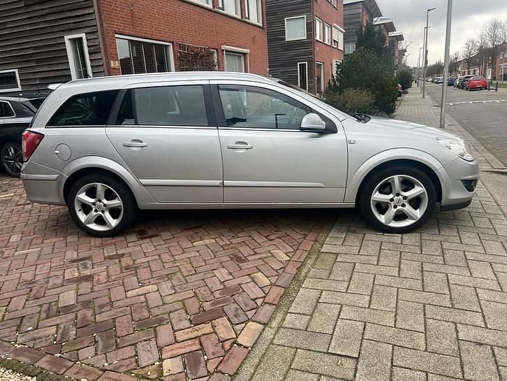 Occasion Opel Astra Cosmo ST 115 PK (84 kW) 2010 Stationwagen