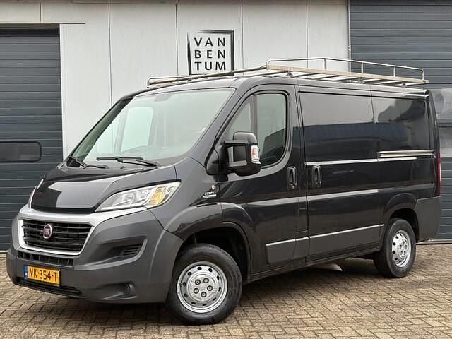 Zwart Gebruikt 2014 Fiat Ducato Van | € 7.900 (Goede deal) - Afbeelding 1/4