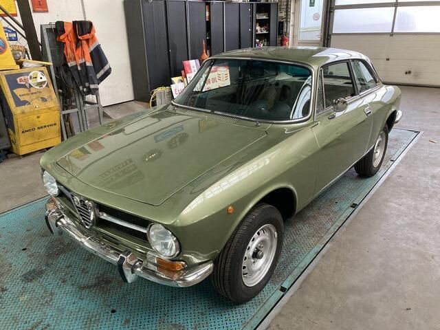 Overige Gebruikt 1974 Alfa Romeo GT Coupé | € 47.500 - Afbeelding 1/4